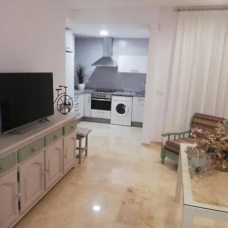 Plaza Emilio Luque 5 Apartman *